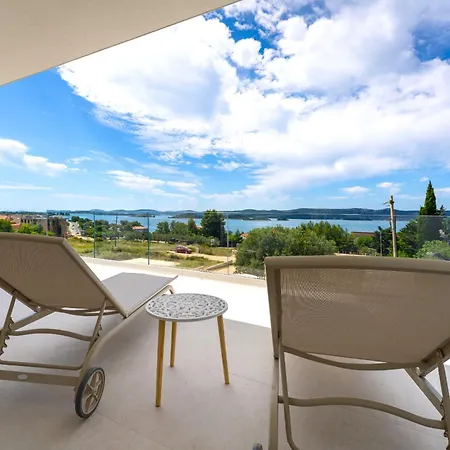 My Dalmatia - Sea View Ronoda With Private Pool & Sauna Hébergement de vacances *