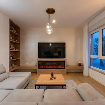 Hébergement de vacances My Dalmatia - Sea View Ronoda With Private Pool & Sauna *