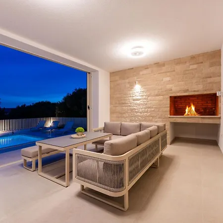 My Dalmatia - Sea View Ronoda With Private Pool & Sauna
