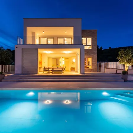 Hébergement de vacances My Dalmatia - Sea View Ronoda With Private Pool & Sauna